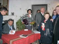 Illustration de Présentation de « Charles de Montausier et Julie d'Angennes » dans la tour de Montausier - Avril 2011